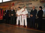 Võ sư Nguyễn Ngọc Nội trong lễ Tổng kết và trao giải trong giải thi đấu Karate Tsunami mở rộng toàn nước Ba Lan (15/11/2009).